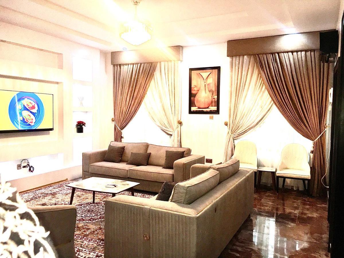 De-Omega Homes - Serviced Apartment Jahi, 阿布贾 外观 照片
