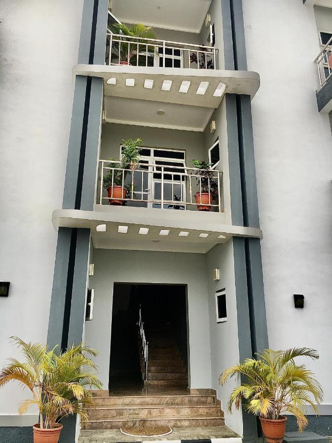 De-Omega Homes - Serviced Apartment Jahi, 阿布贾 外观 照片